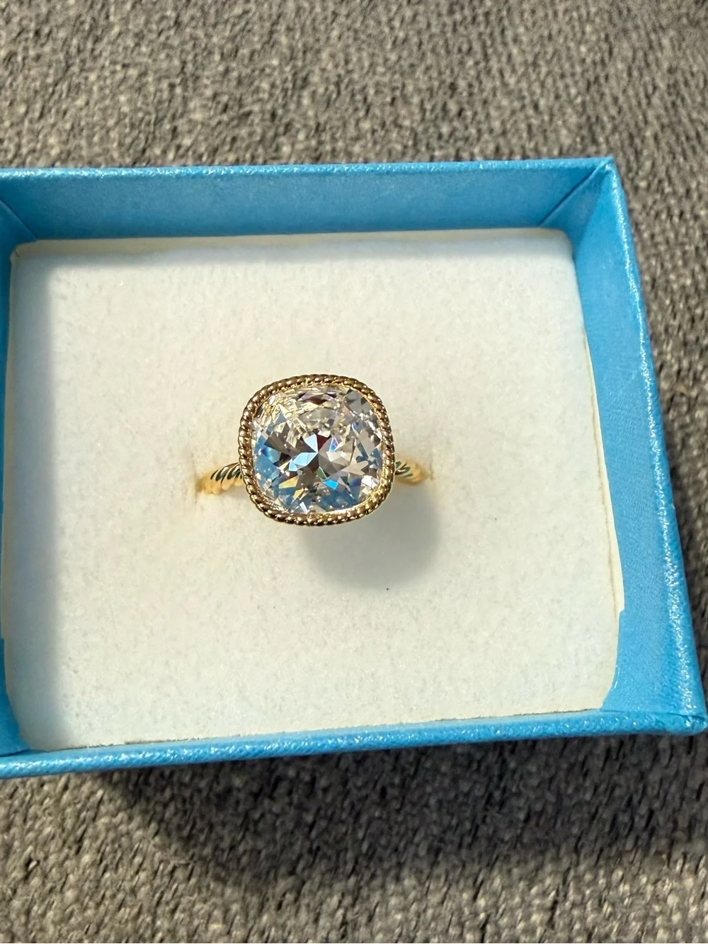 BNIB Touchstone Crystal by Swarovski Keepsake Ring, Golden, Size 6